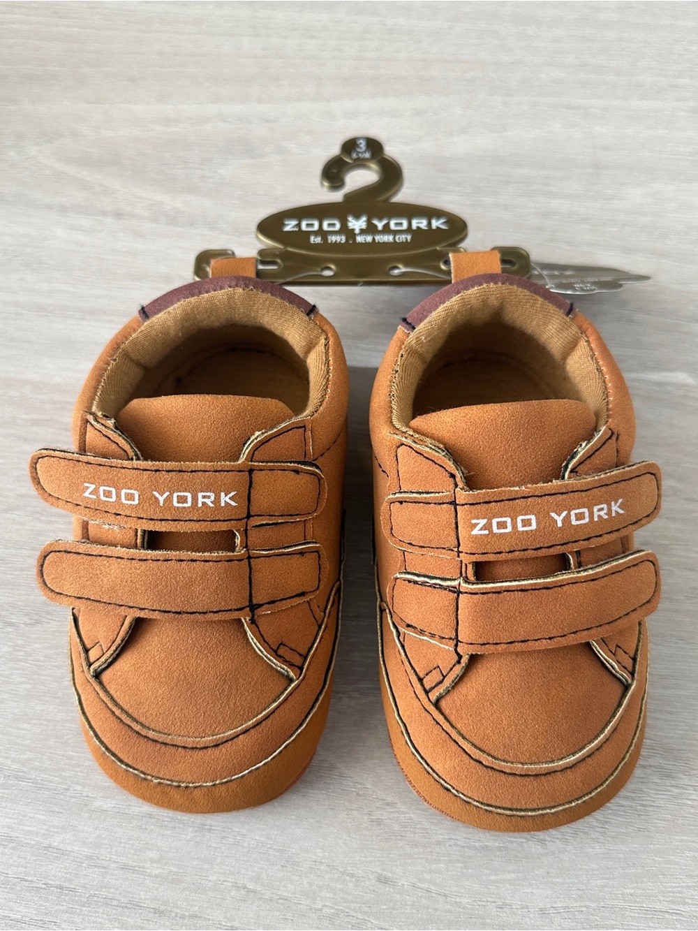 Zoo York Kids Size 6-9M Tan Velcro Sneakers NWT